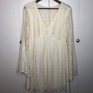 Boho off white bell sleeve sun dress